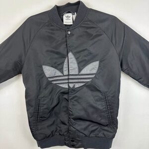 Vintage Adidas Bomber Jacket

Sweaters•Hoodies•Pants•Shirts•Shoes•Tops